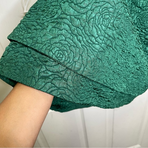 HYACINTH HOUSE
Emerald Green Juliana Mini Dress Sz L - Picture 3 of 7